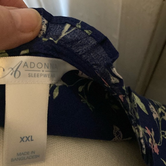 NWOT Short Nightgown - Picture 5 of 5